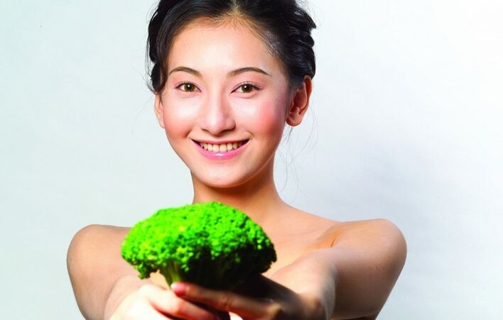 Japonijos merginos išsiskiria liekna figūra dėl dietos