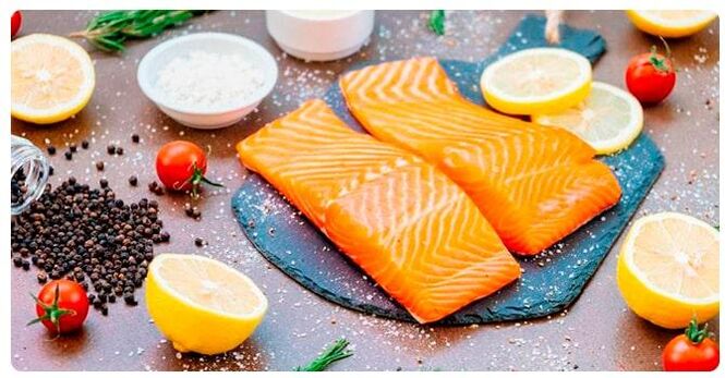 6 žiedlapių dietos žuvies dienos valgyje gali būti garuose virtos lašišos